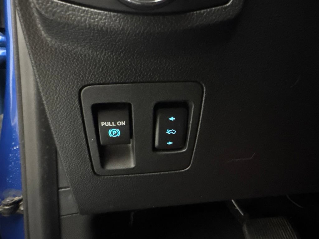 Used 2017 Ford F150 XLT w/ Equipment Group 302A Luxury AWD/4WD image 25
