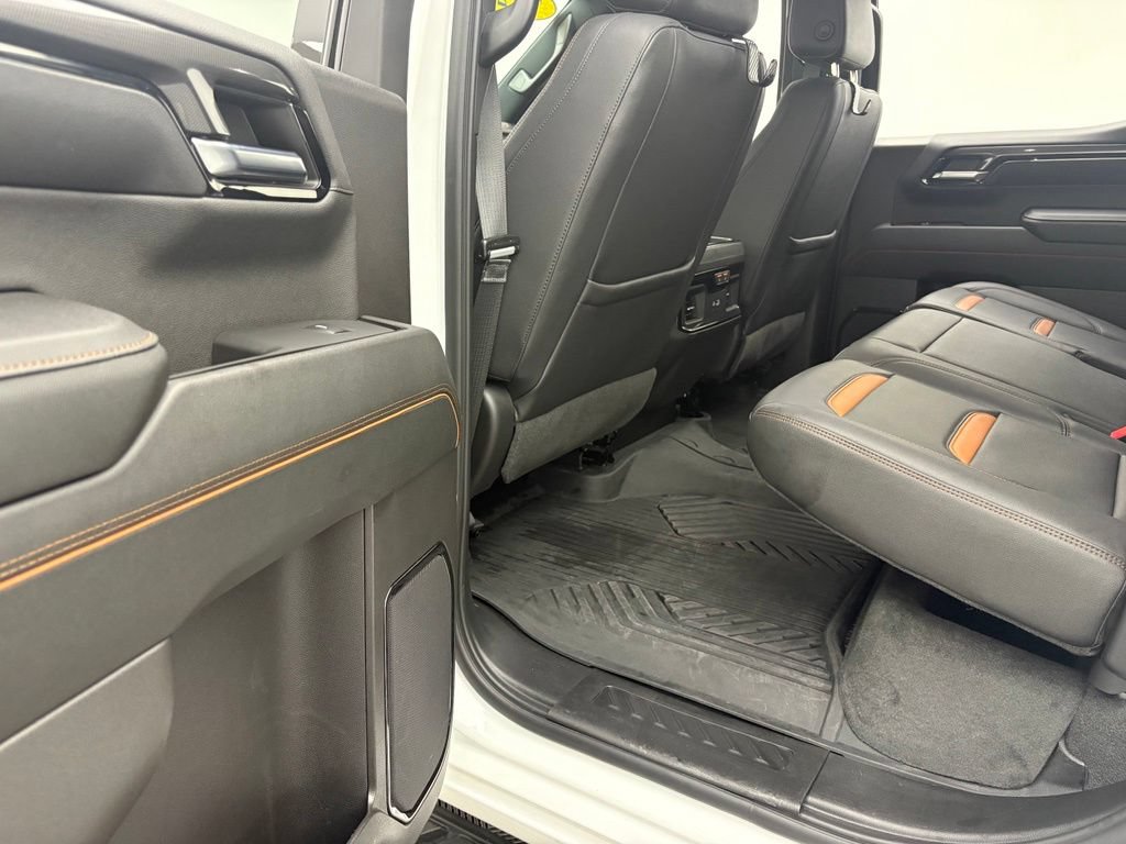 Used 2024 GMC Sierra 1500 AT4 w/ AT4 Premium Package AWD/4WD image 39