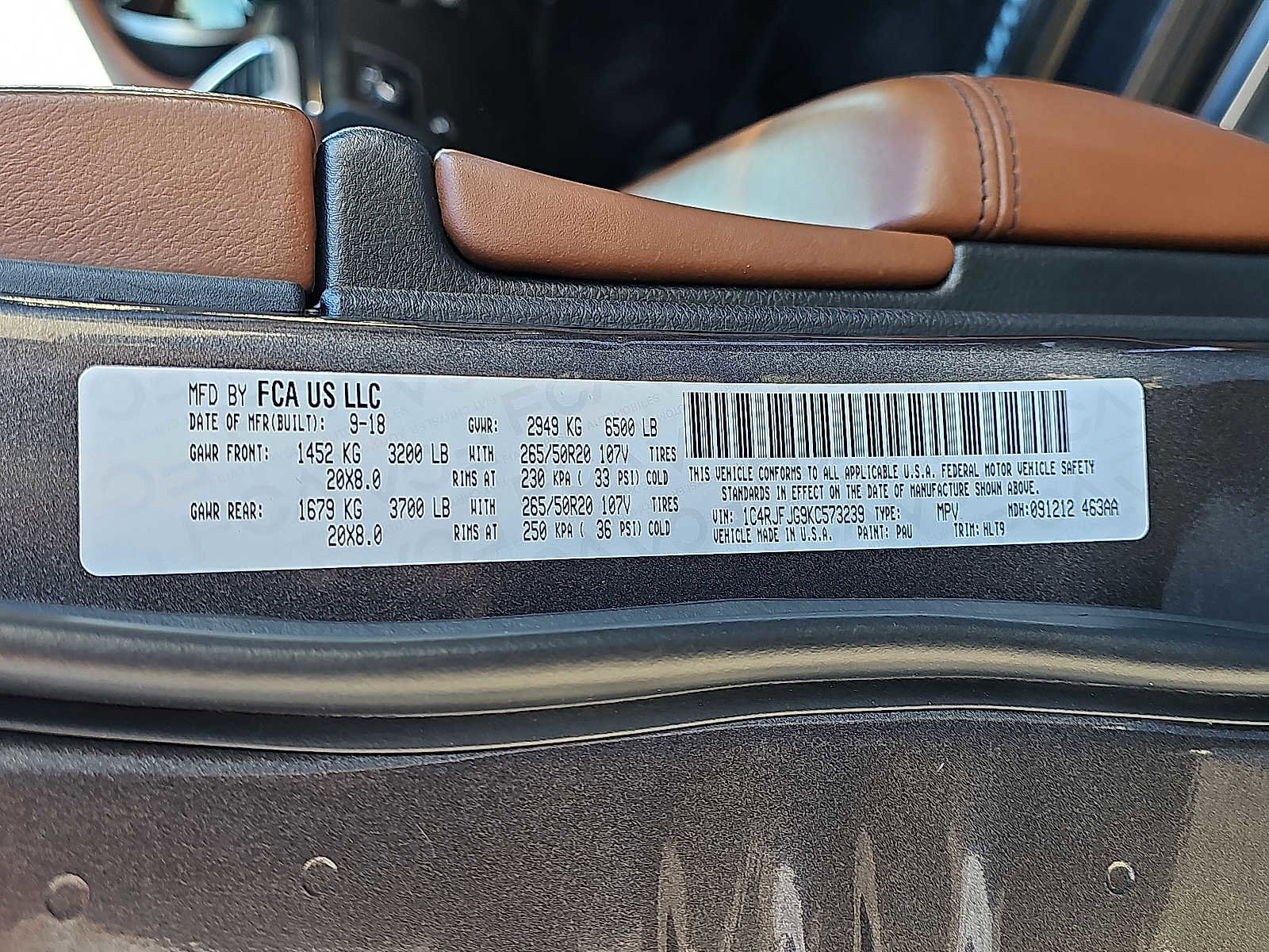 Used 2019 Jeep Grand Cherokee Summit w/ Platinum Series Group image 29