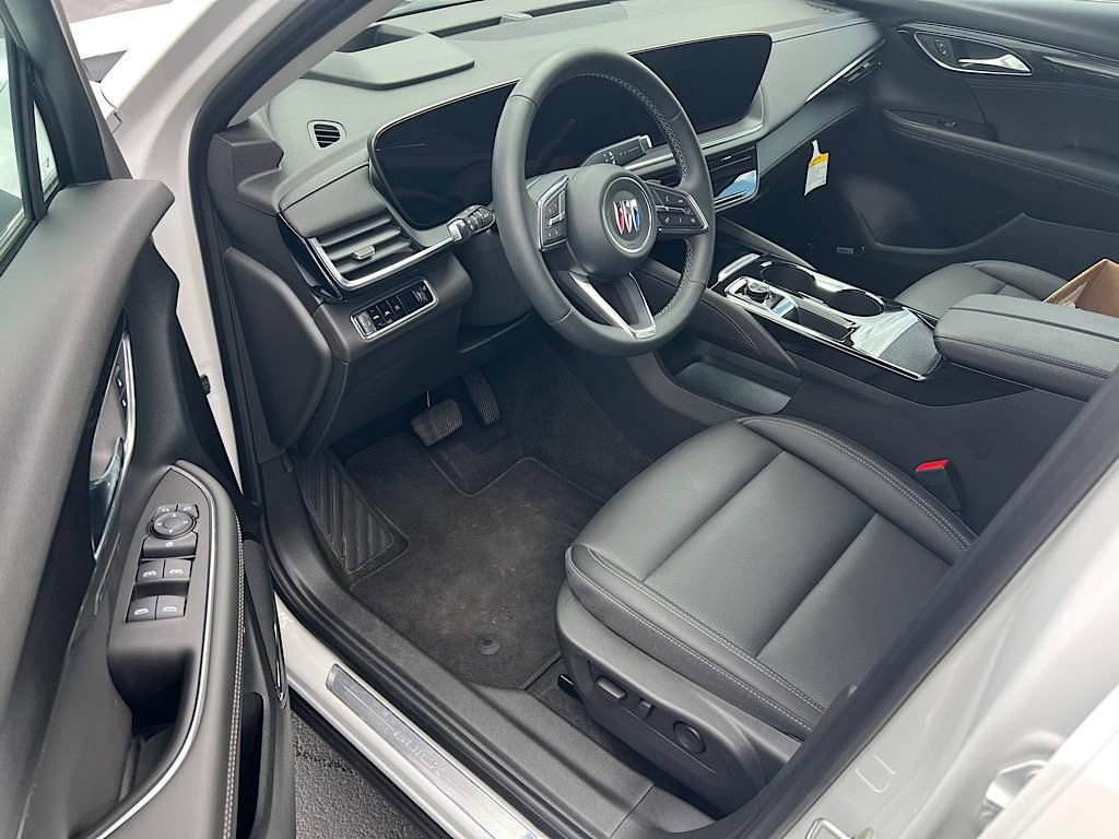 New 2025 Buick Envision Preferred image 8