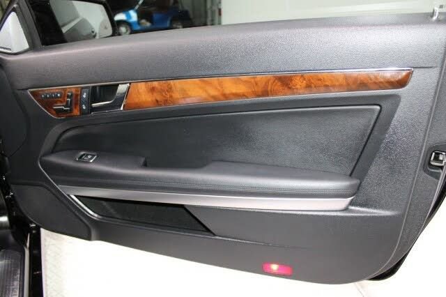 Used 2013 Mercedes-Benz E 350 image 60