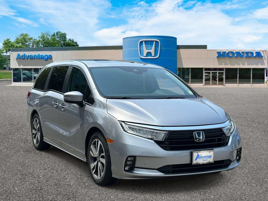 Certified 2023 Honda Odyssey Touring image 1