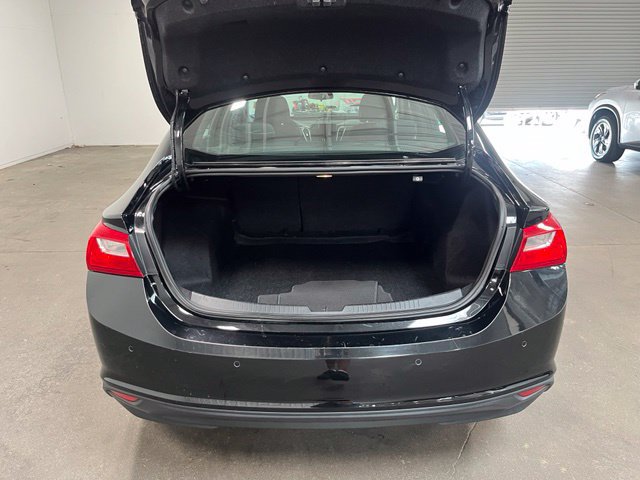 Used 2024 Chevrolet Malibu LT FWD image 17