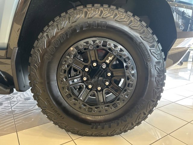 New 2024 GMC Hummer EV 3X w/ Omega Edition image 9