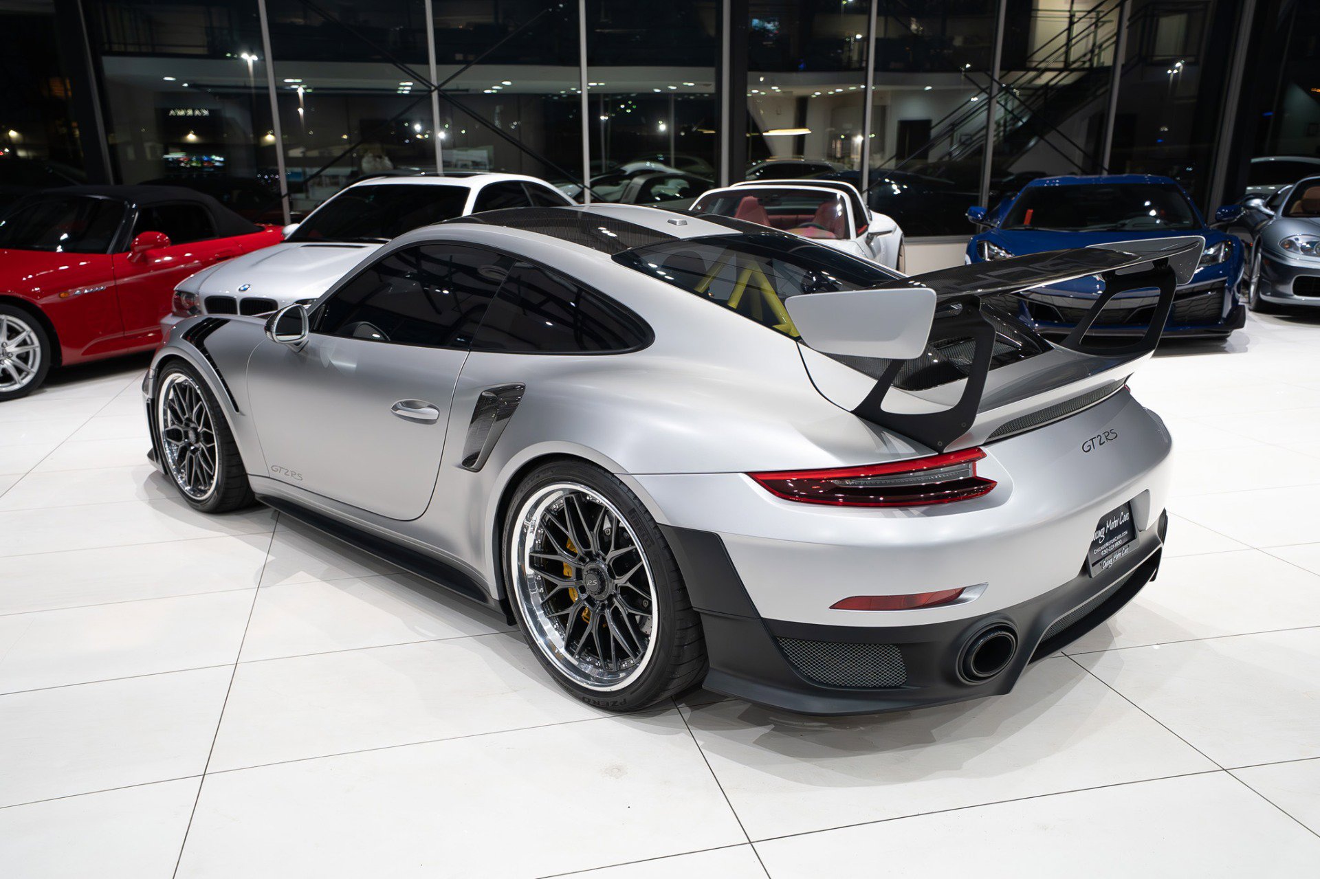 Used 2018 Porsche 911 GT2 RS image 2
