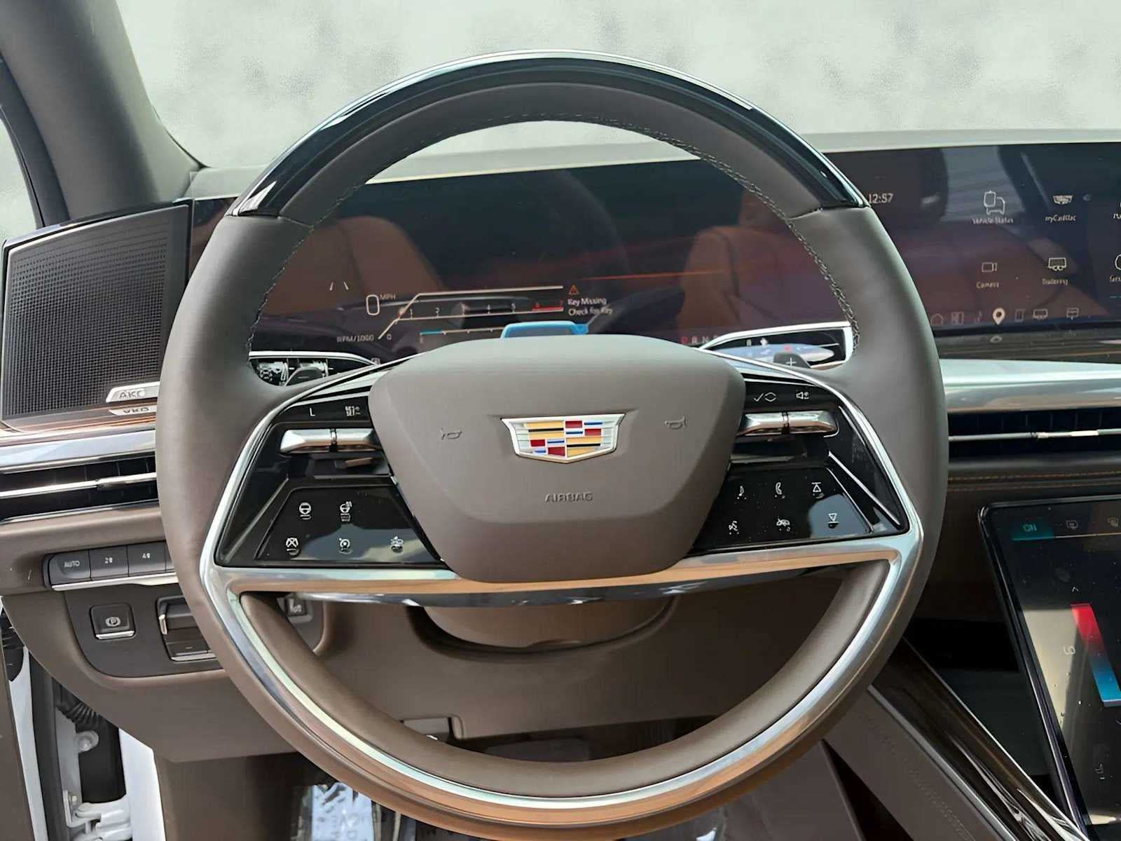 Used 2026 Cadillac Escalade Luxury w/ LPO, Floor Liner Package AWD/4WD image 9