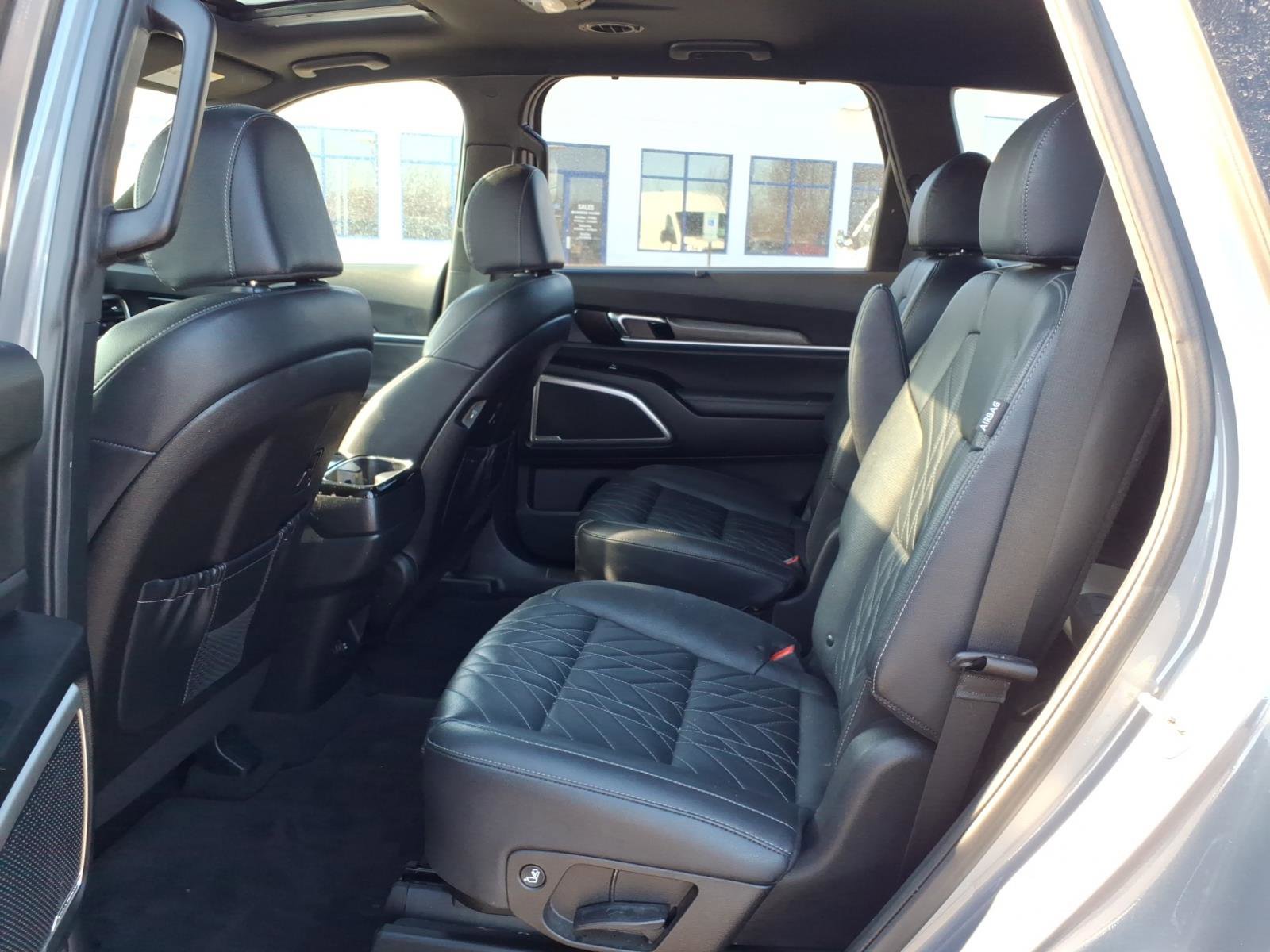 Used 2023 Kia Telluride EX X-Line image 11