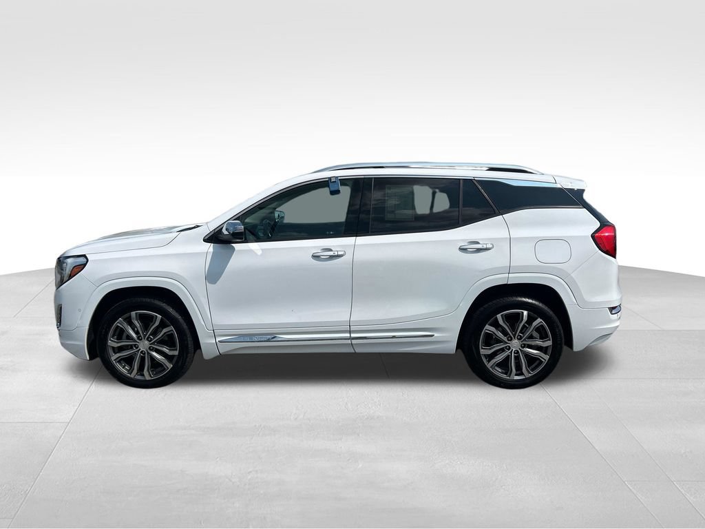 Used 2018 GMC Terrain Denali w/ Advanced Safety Package AWD/4WD image 2