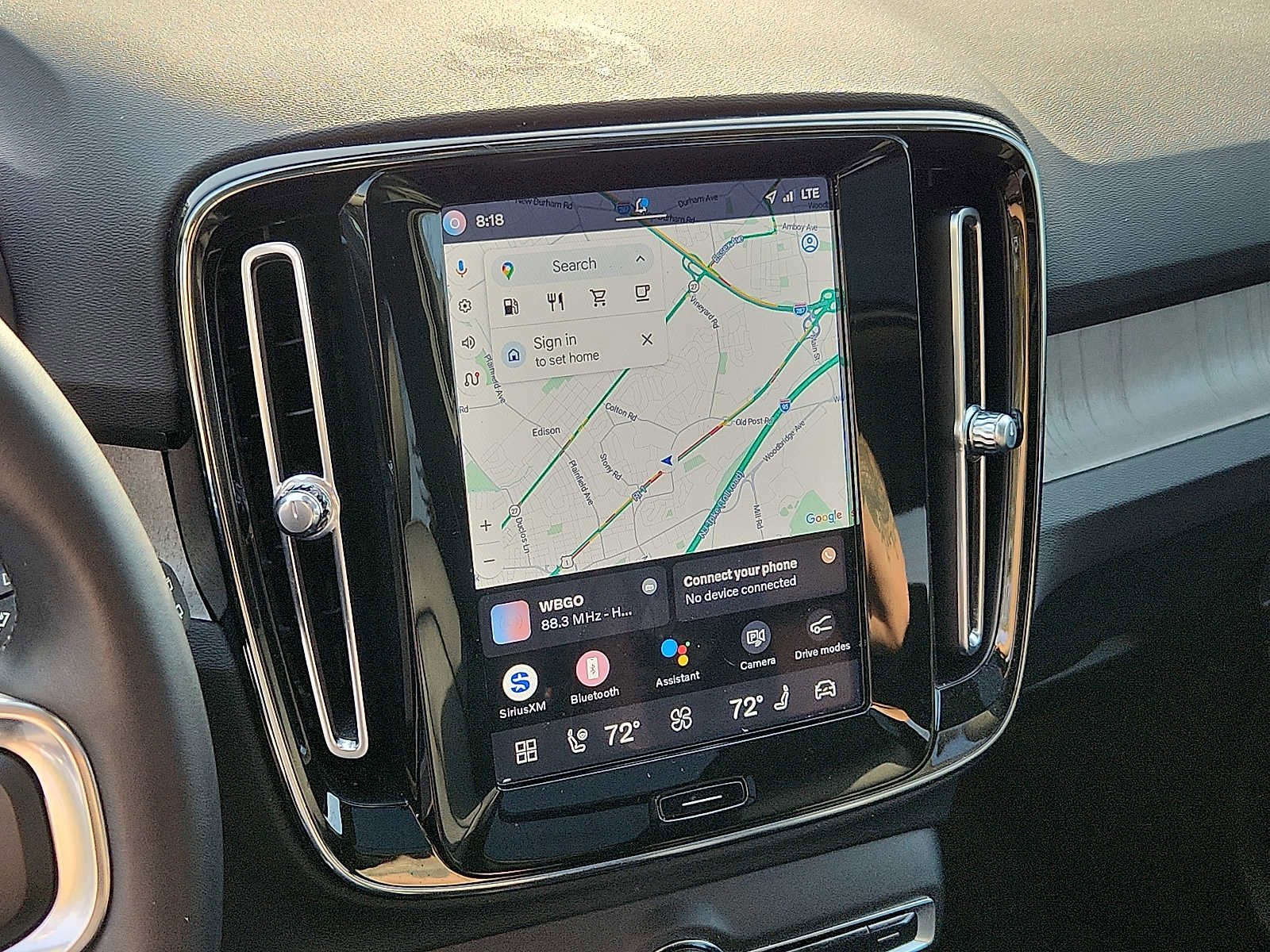 Certified 2023 Volvo XC40 B5 Plus w/ Protection Package Premier image 15