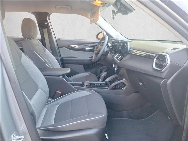 Used 2025 Chevrolet TrailBlazer LT image 19