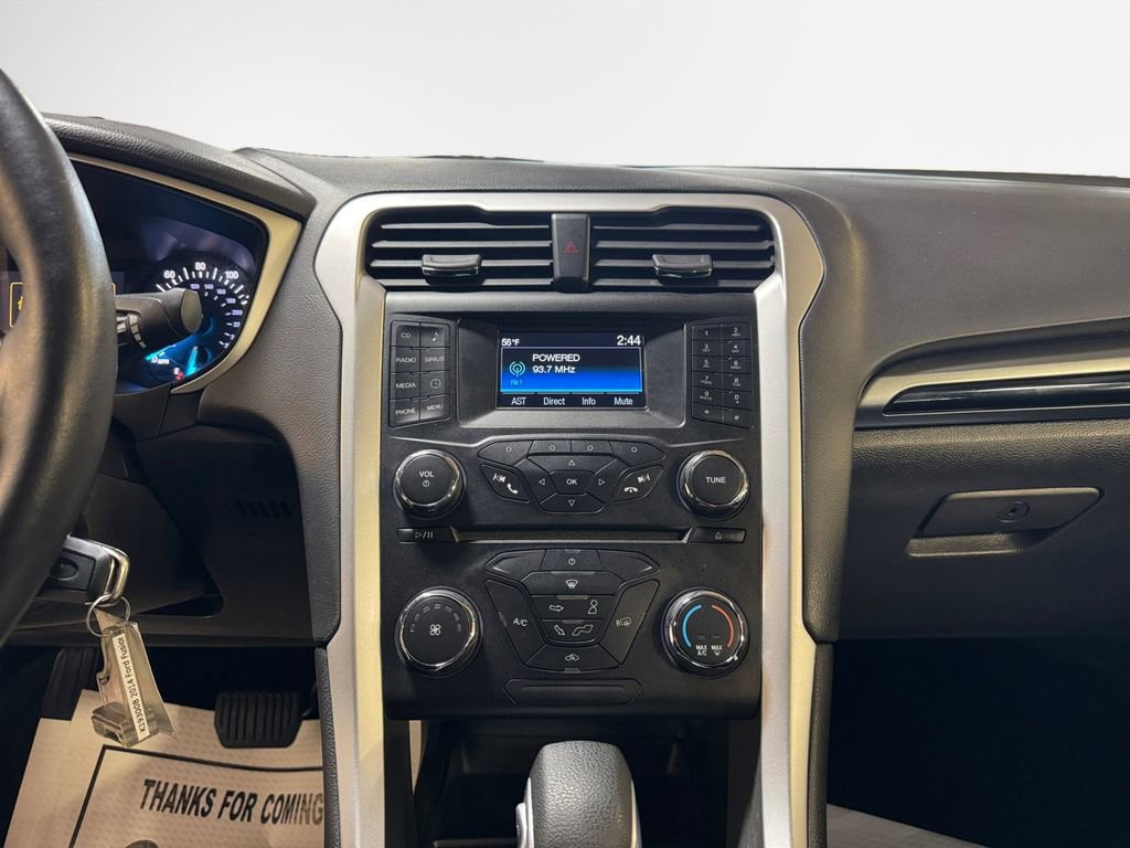 Used 2014 Ford Fusion SE w/ Equipment Group 201A image 22