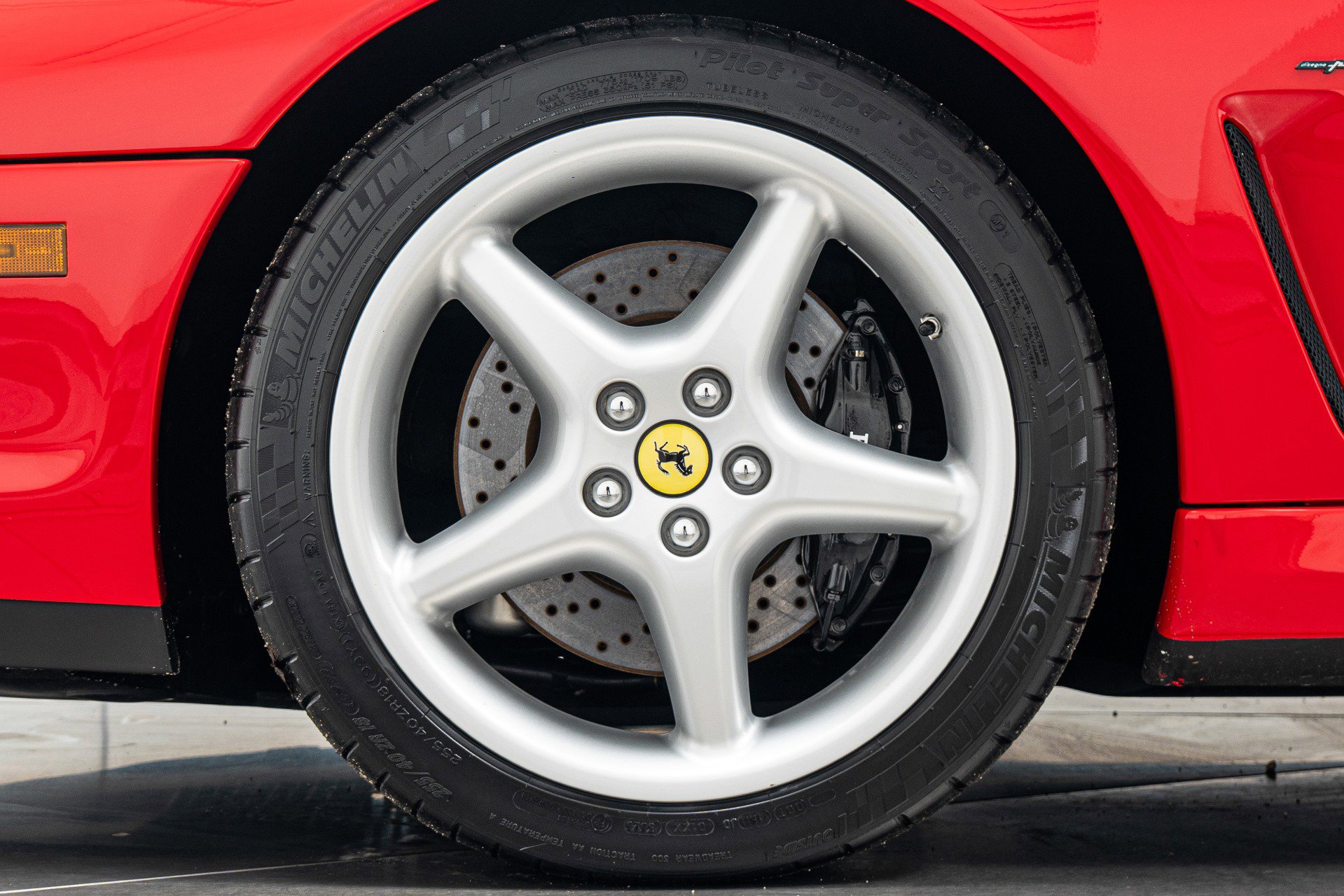 Used 1999 Ferrari 550 Maranello Coupe image 10