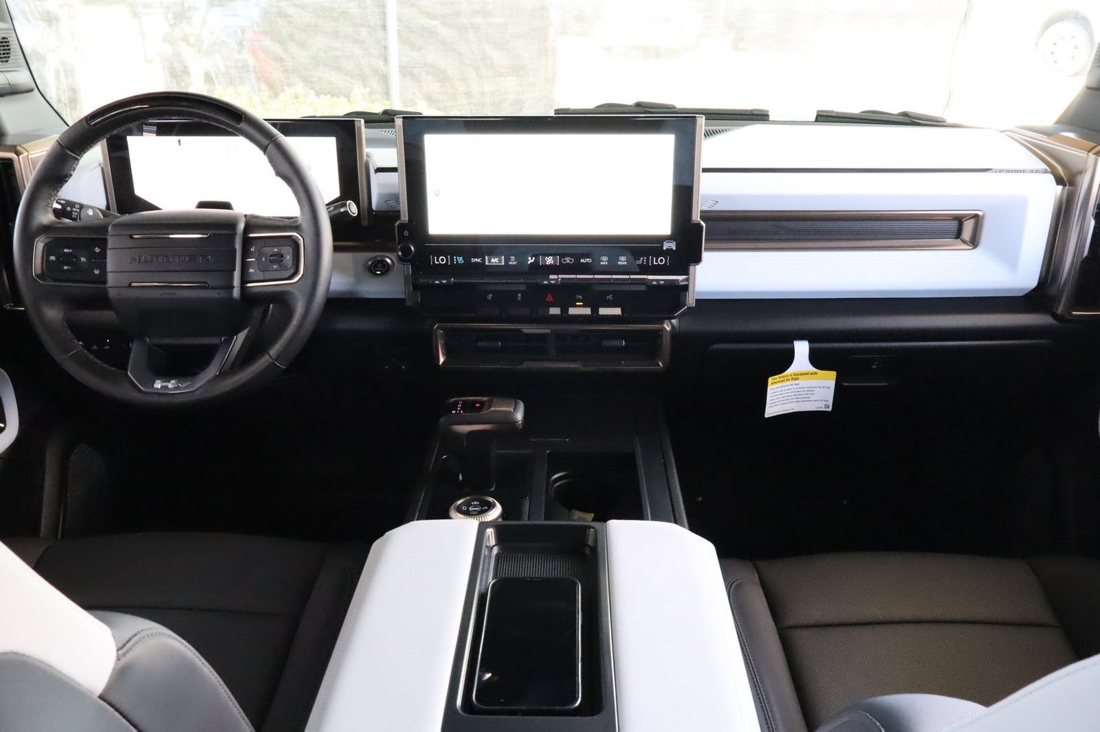 Used 2025 GMC Hummer EV 3X AWD/4WD image 28