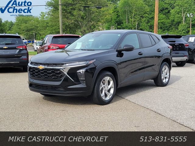Used 2024 Chevrolet Trax LS w/ LS Convenience Package FWD video 1