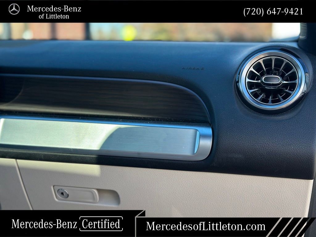 Certified 2025 Mercedes-Benz GLB 250 4MATIC image 31