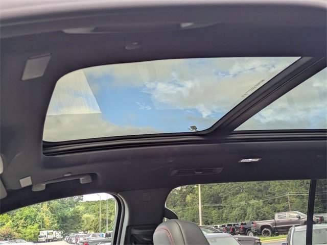 New 2026 Chevrolet Traverse RS image 12