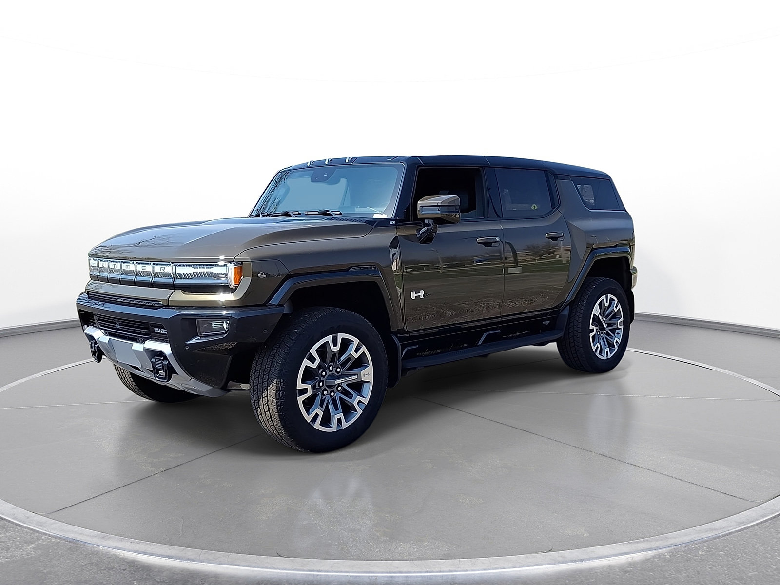 New 2025 GMC Hummer EV 3X w/ LPO, Cargo Utility Package AWD/4WD image 4