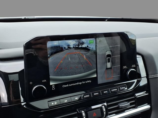 Certified 2025 Nissan Pathfinder Platinum w/ Black Appearance Package AWD/4WD image 26