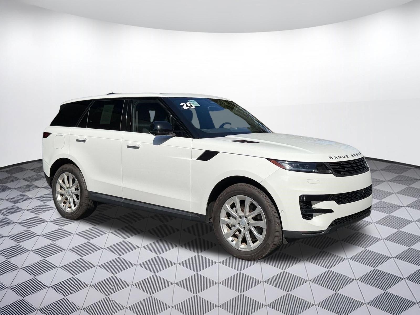 Used 2025 Land Rover Range Rover Sport SE AWD/4WD image 7