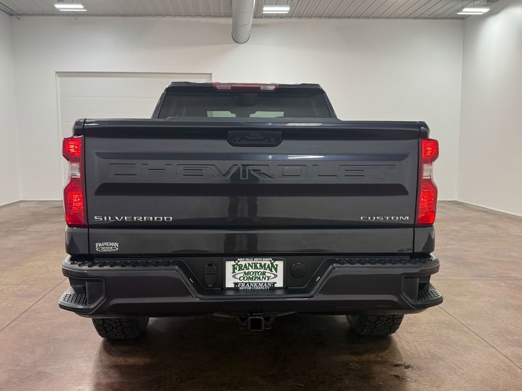 Used 2023 Chevrolet Silverado 1500 Custom image 25