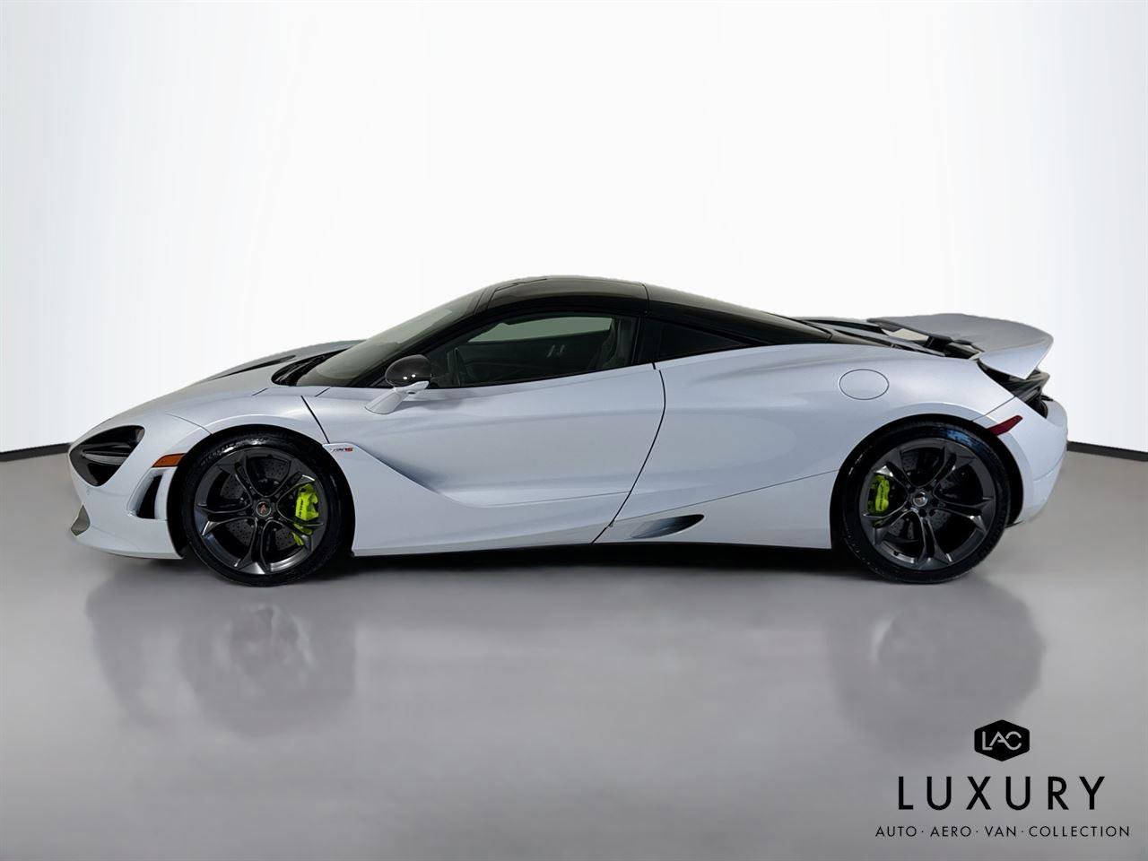 Used 2018 McLaren 720S image 9