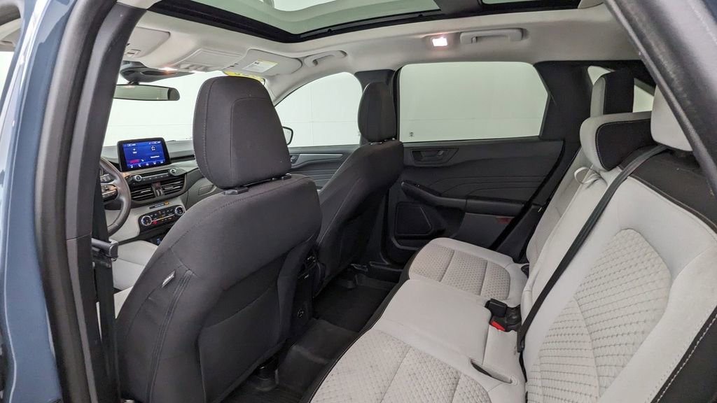 Certified 2023 Ford Escape Active image 33
