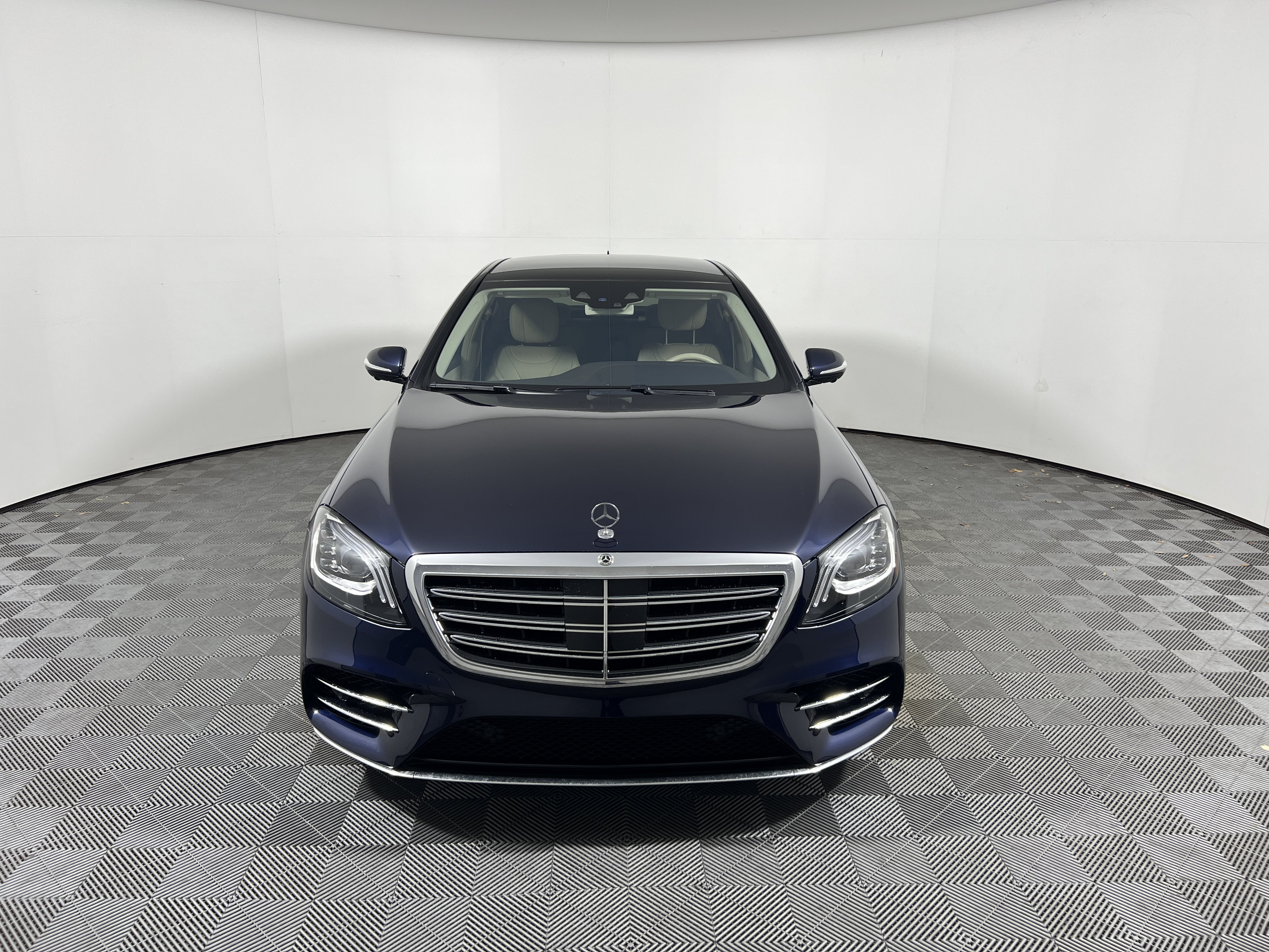 Used 2019 Mercedes-Benz S 450 Sedan image 8