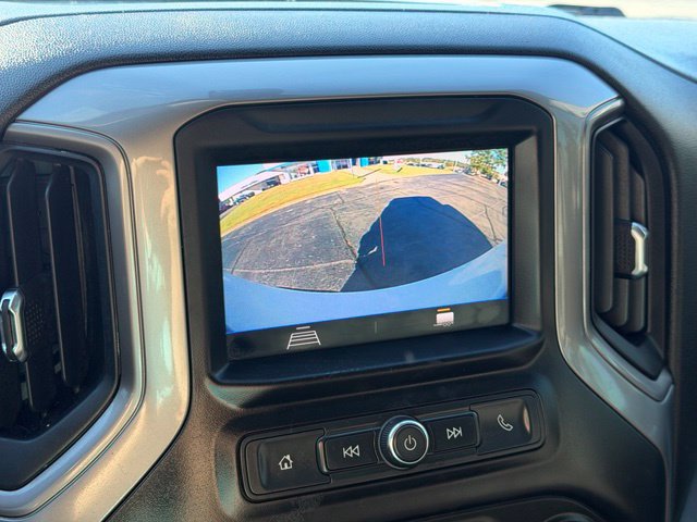 Used 2021 Chevrolet Silverado 1500 Custom Trail Boss w/ LPO, Dark Essentials Package AWD/4WD image 24