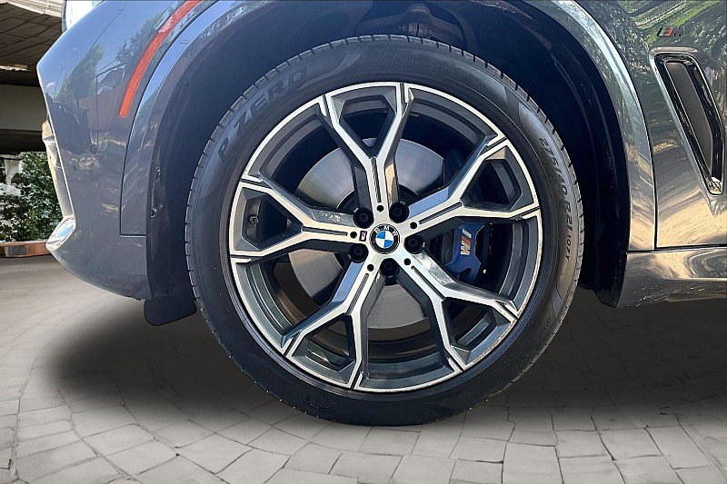 Used 2019 BMW X5 xDrive50i w/ M Sport Package AWD/4WD image 8
