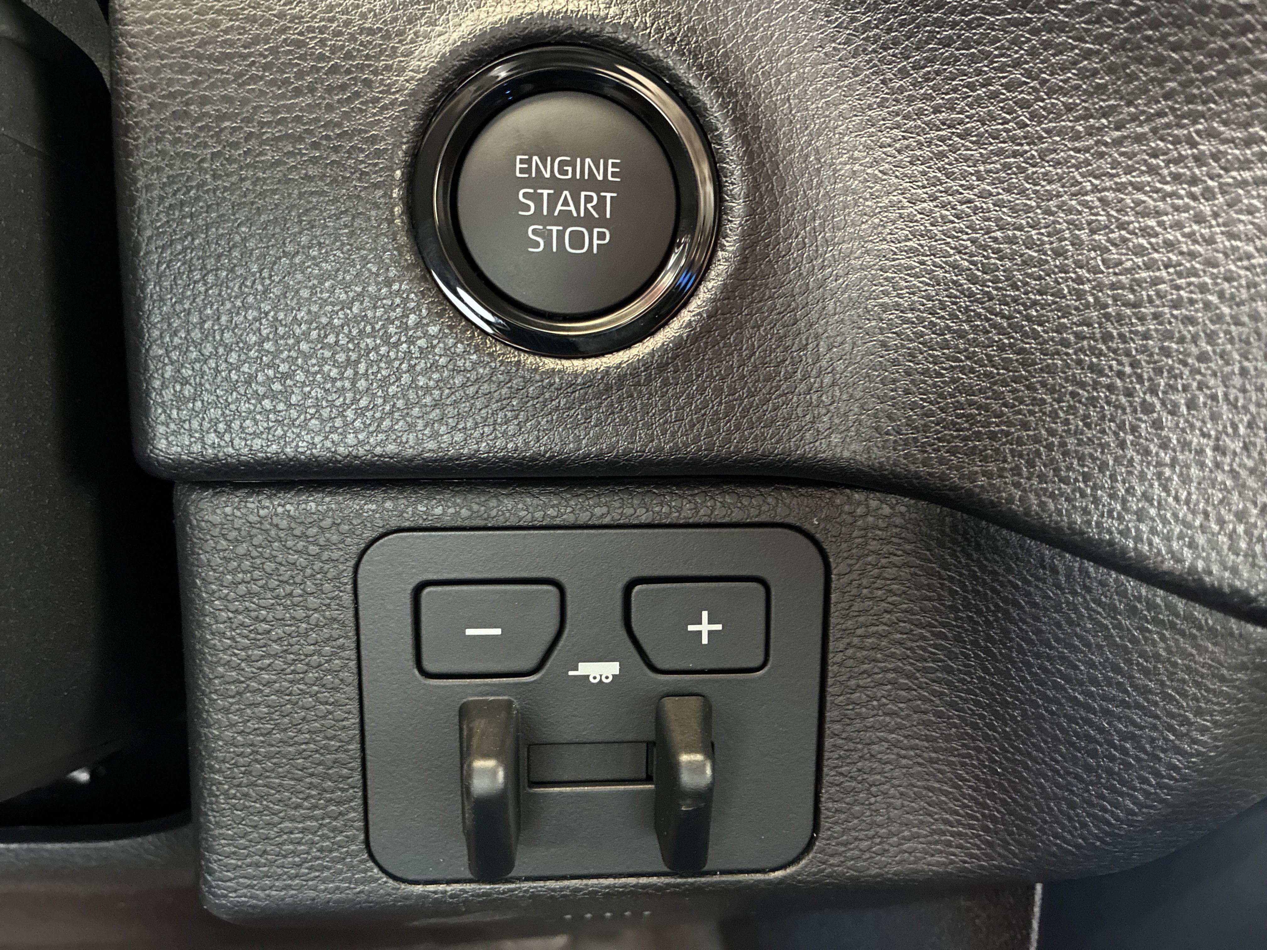 New 2026 Toyota Tundra SR5 image 33