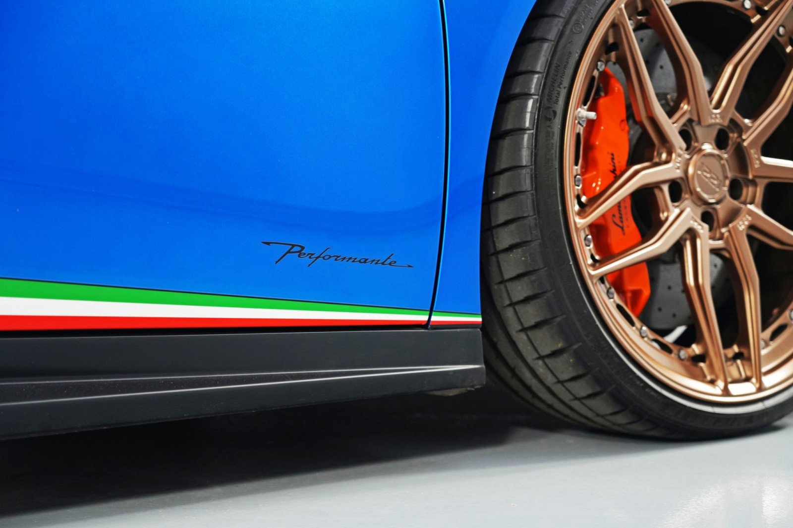 Used 2018 Lamborghini Huracan Performante image 68