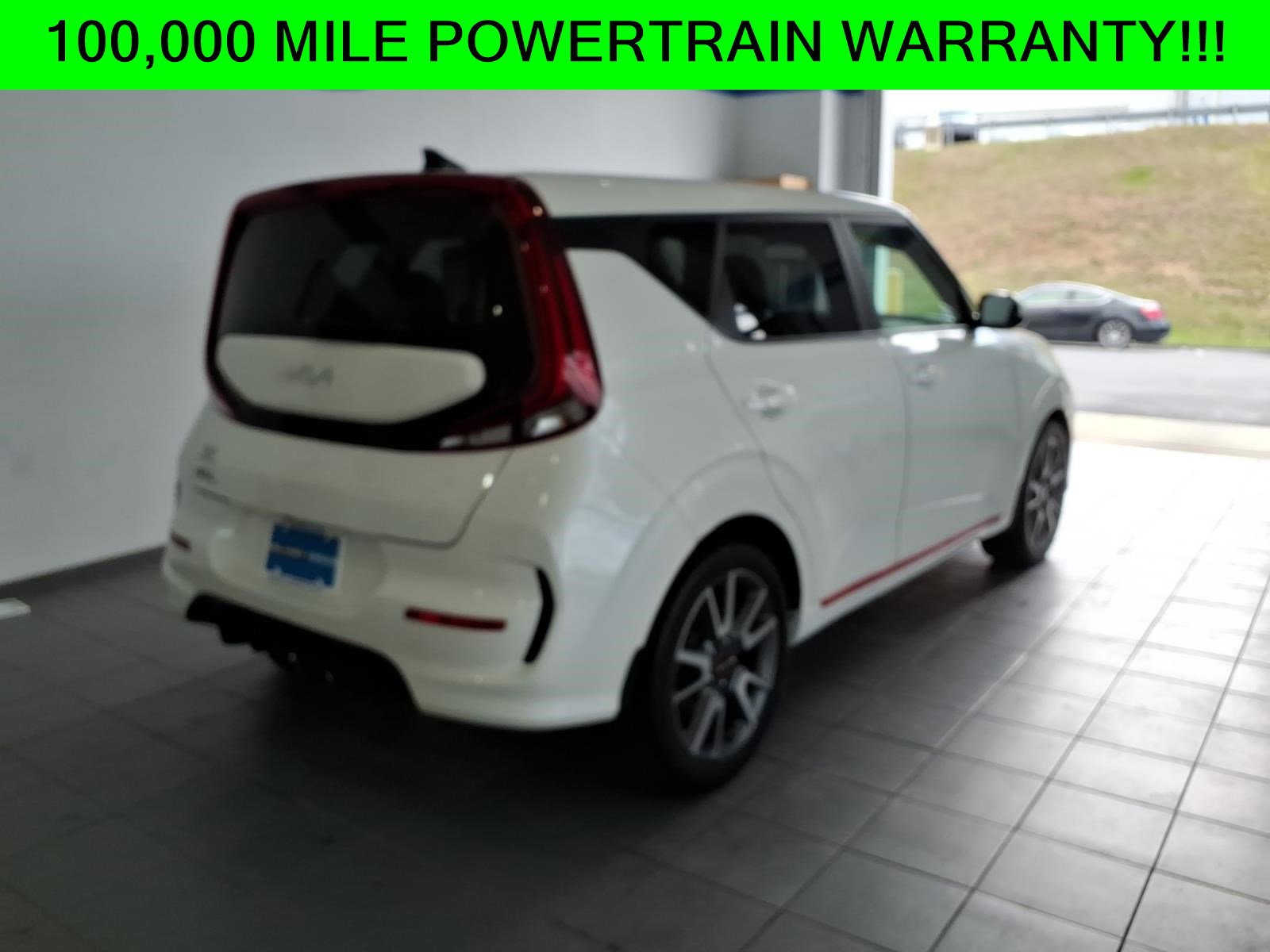 Used 2022 Kia Soul Turbo FWD image 5