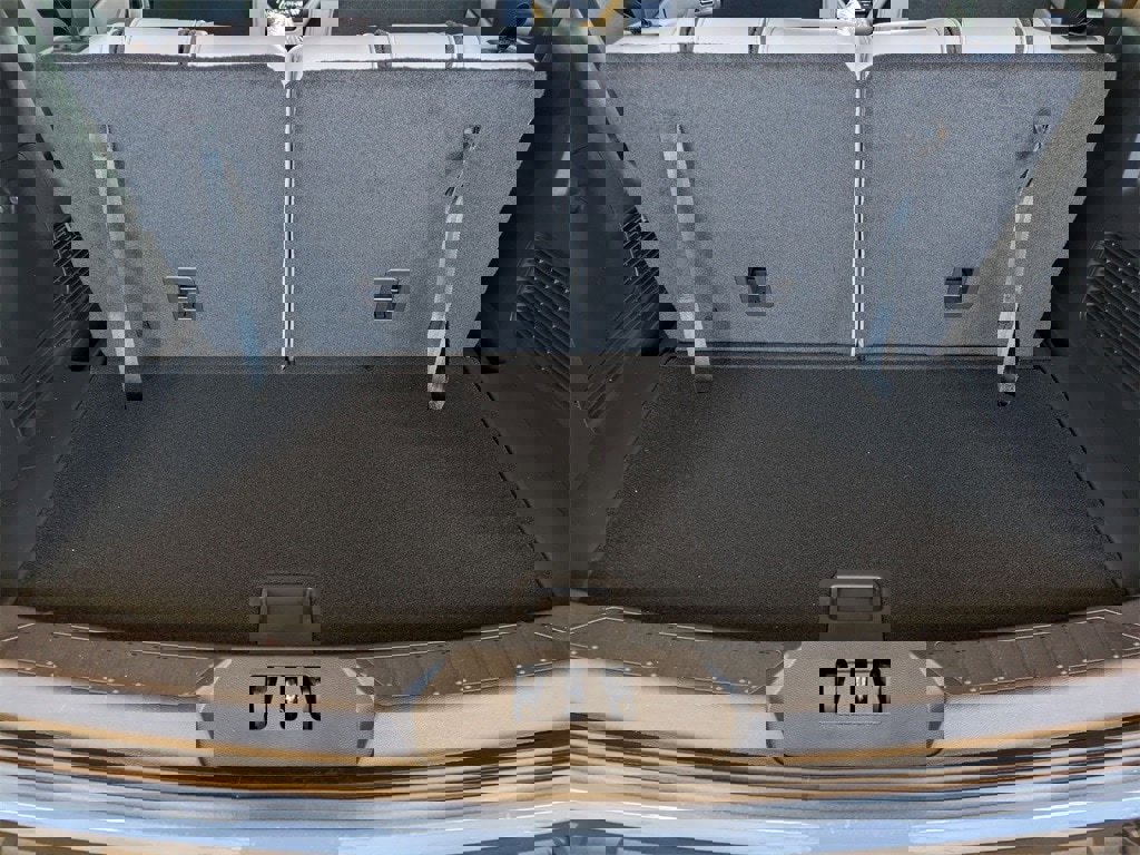 New 2026 Ford Explorer Active w/ Active Comfort Package image 7