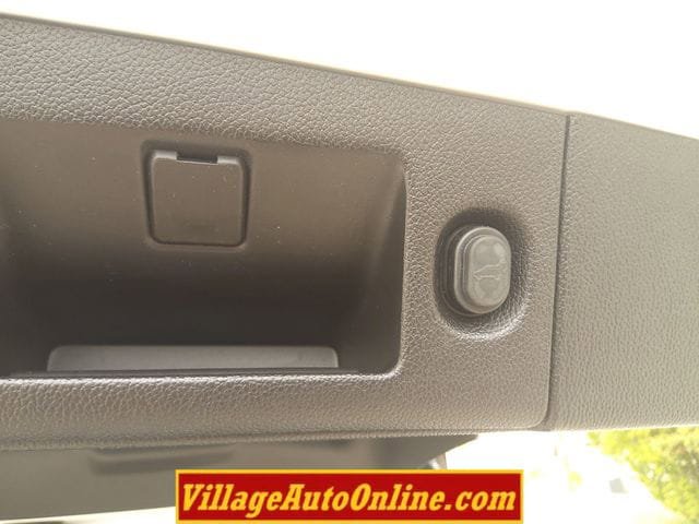 Used 2016 Chevrolet Tahoe LTZ AWD/4WD image 39
