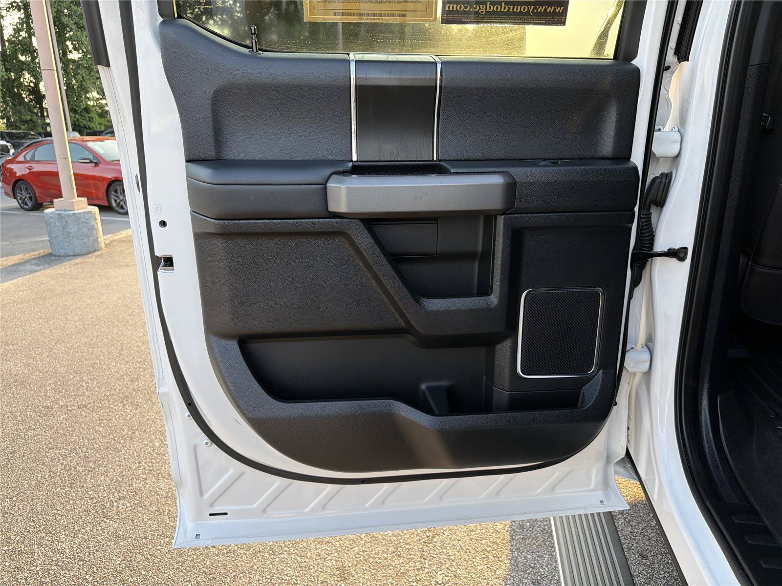 Used 2019 Ford F450 Platinum w/ Platinum Ultimate Package AWD/4WD image 21