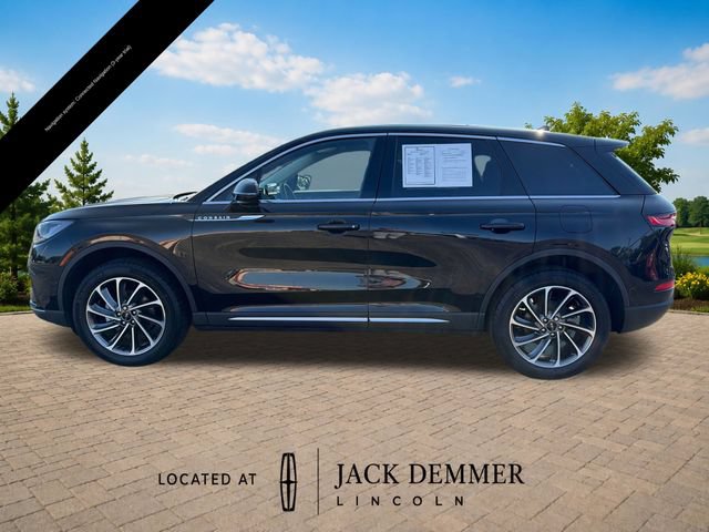 Certified 2024 Lincoln Corsair AWD w/ Equipment Group 101A image 3