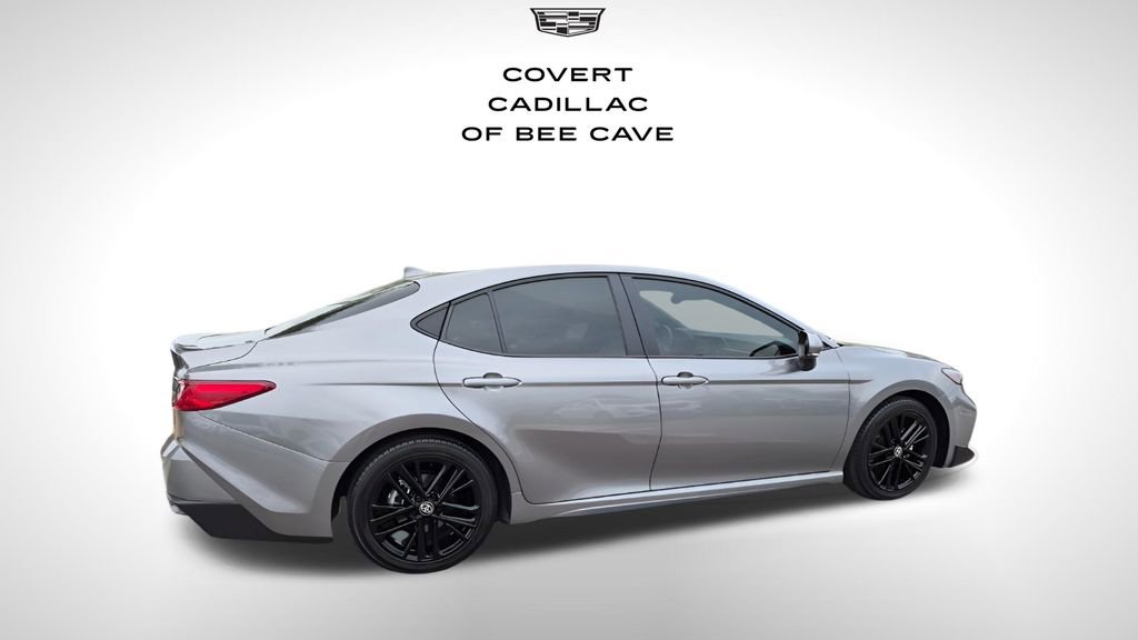 Used 2025 Toyota Camry SE w/ Convenience Package image 11