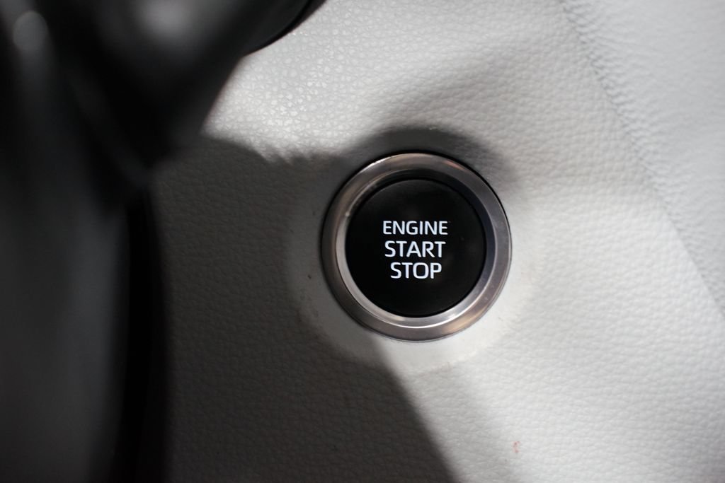 Used 2024 Toyota Corolla SE FWD image 23