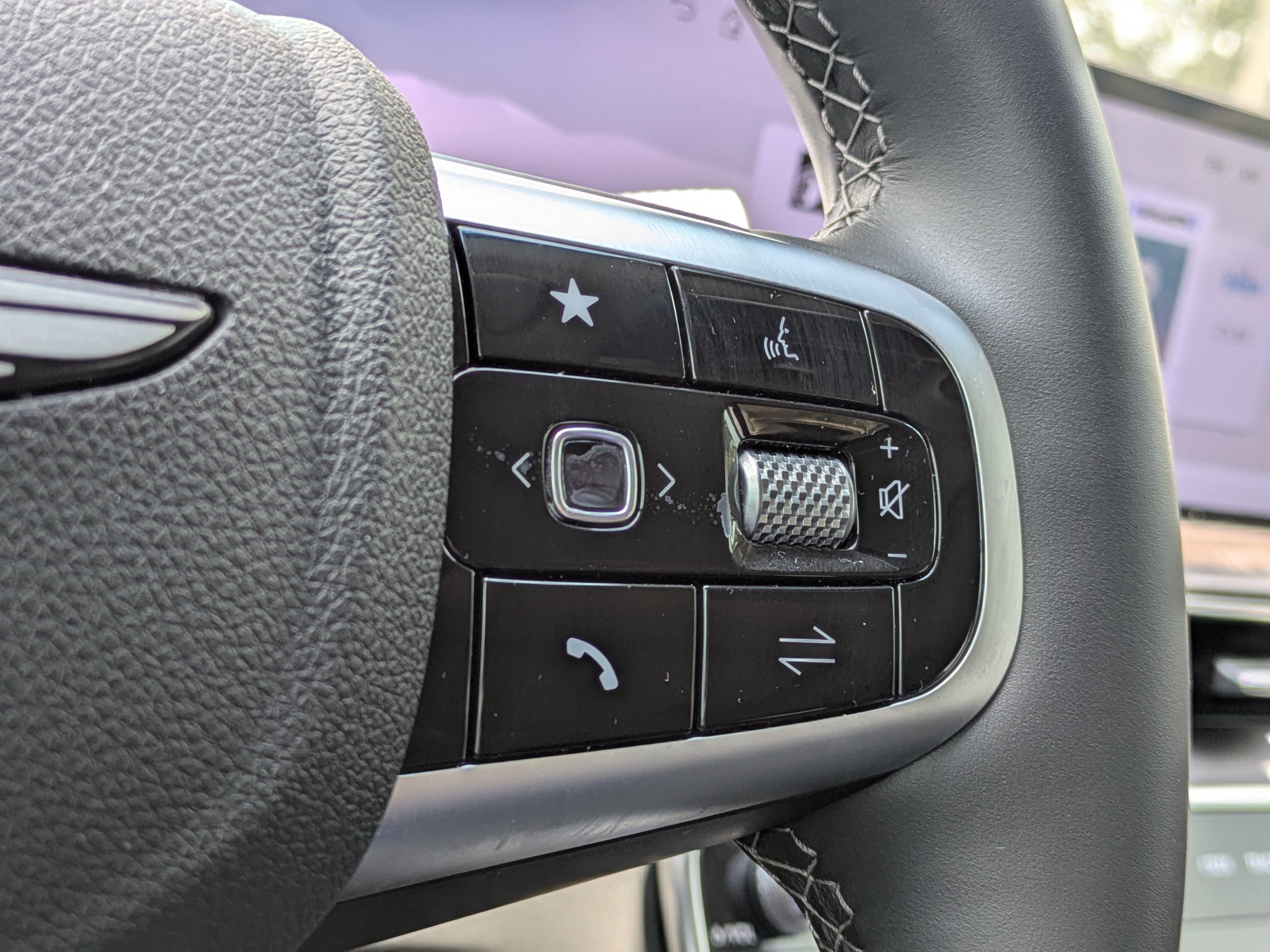 Certified 2025 Genesis GV80 2.5T Advanced AWD/4WD image 26
