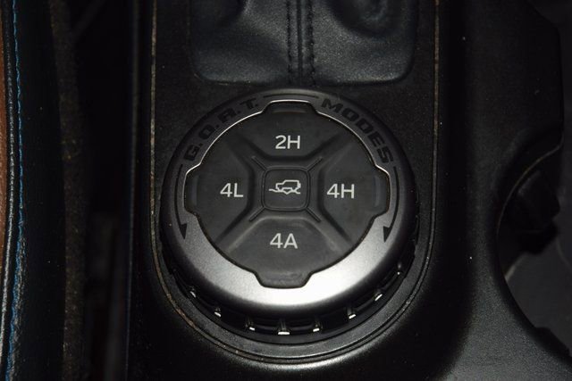 Used 2021 Ford Bronco Outer Banks image 32