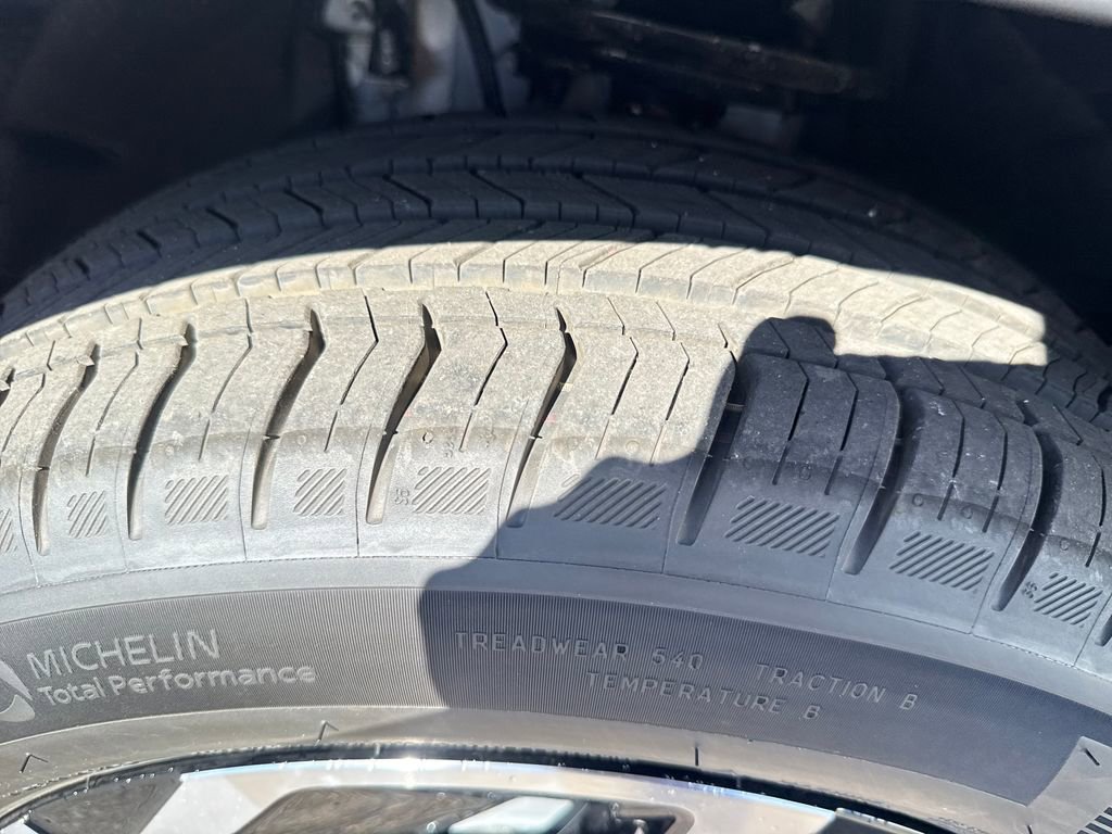 New 2026 Chevrolet Equinox EV LT AWD/4WD image 27