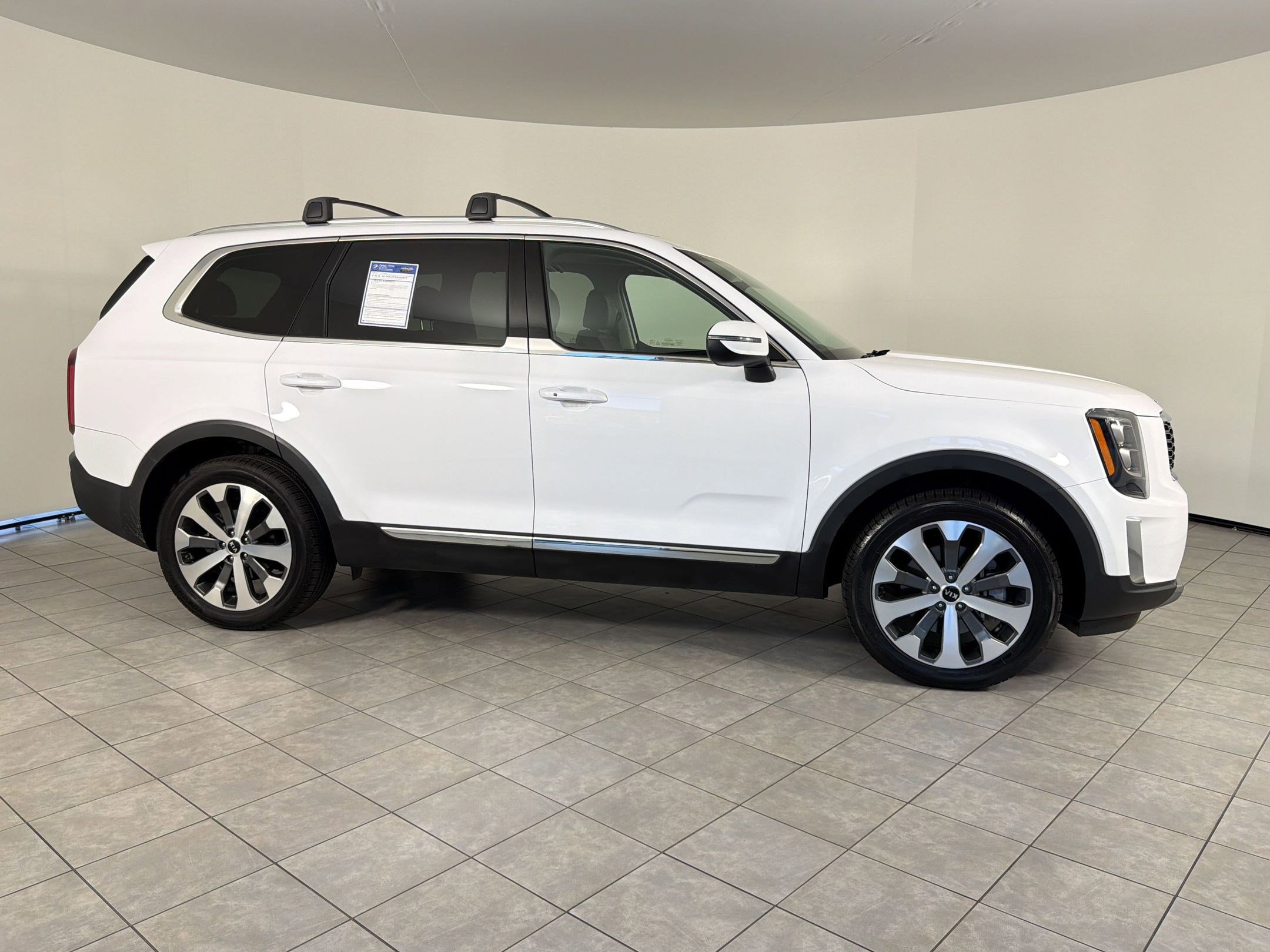 Used 2021 Kia Telluride EX w/ EX Premium Package image 8