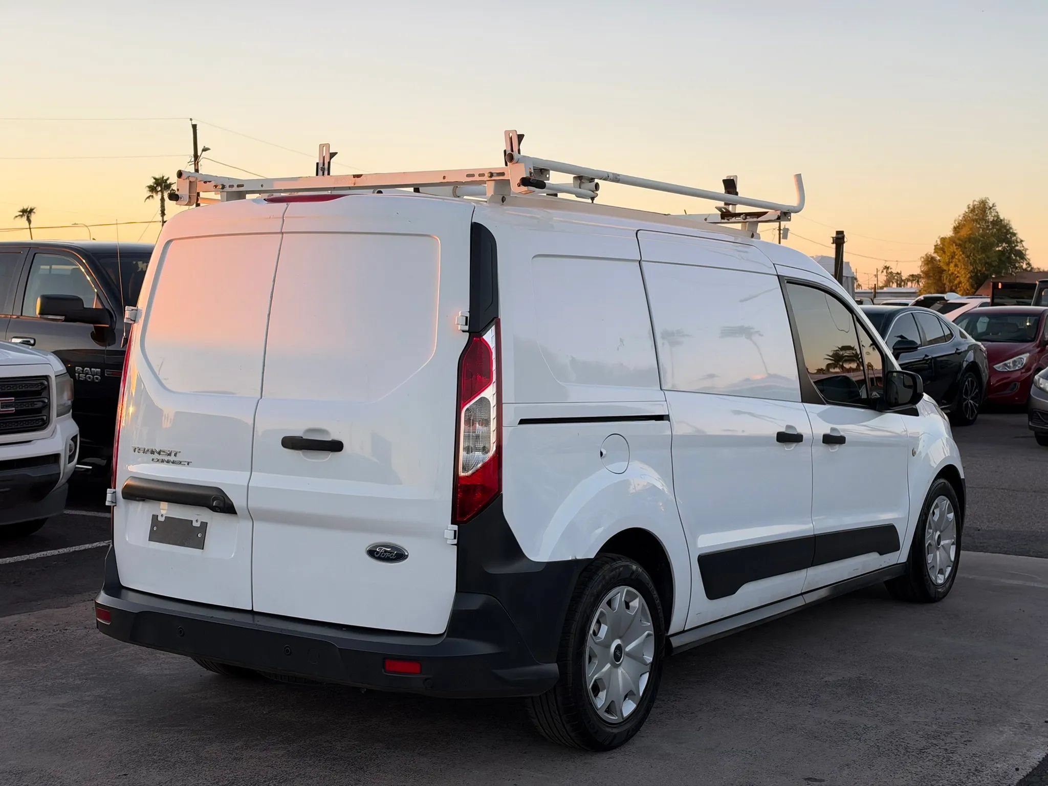 Used 2018 Ford Transit Connect XL FWD image 11
