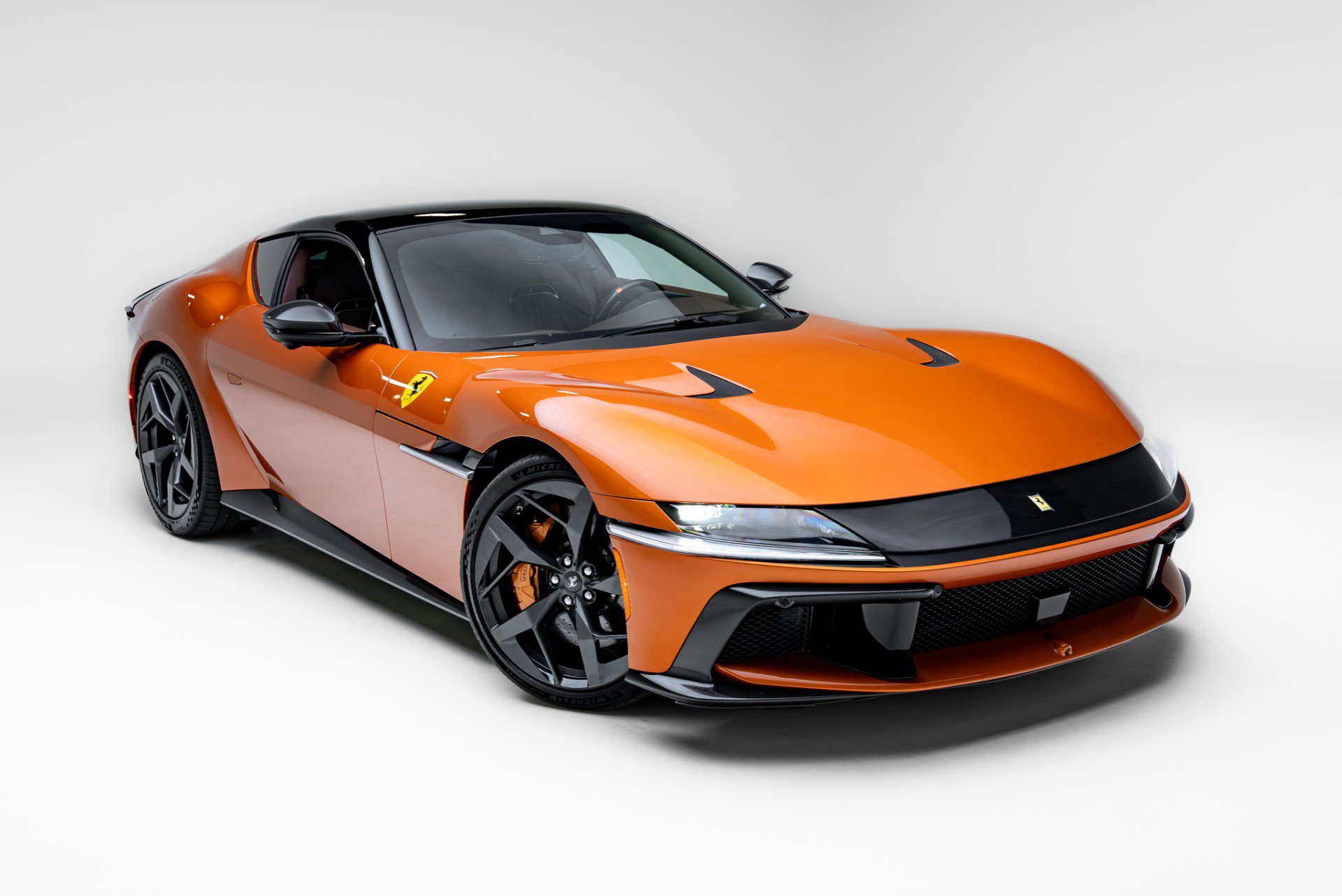 Used 2025 Ferrari 12Cilindri RWD image 25