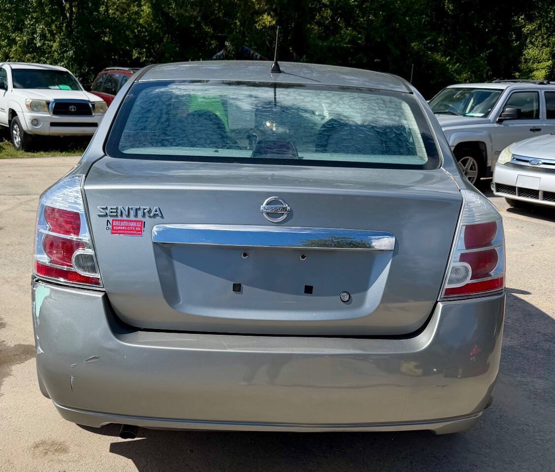 Used 2010 Nissan Sentra 2.0 FWD image 3