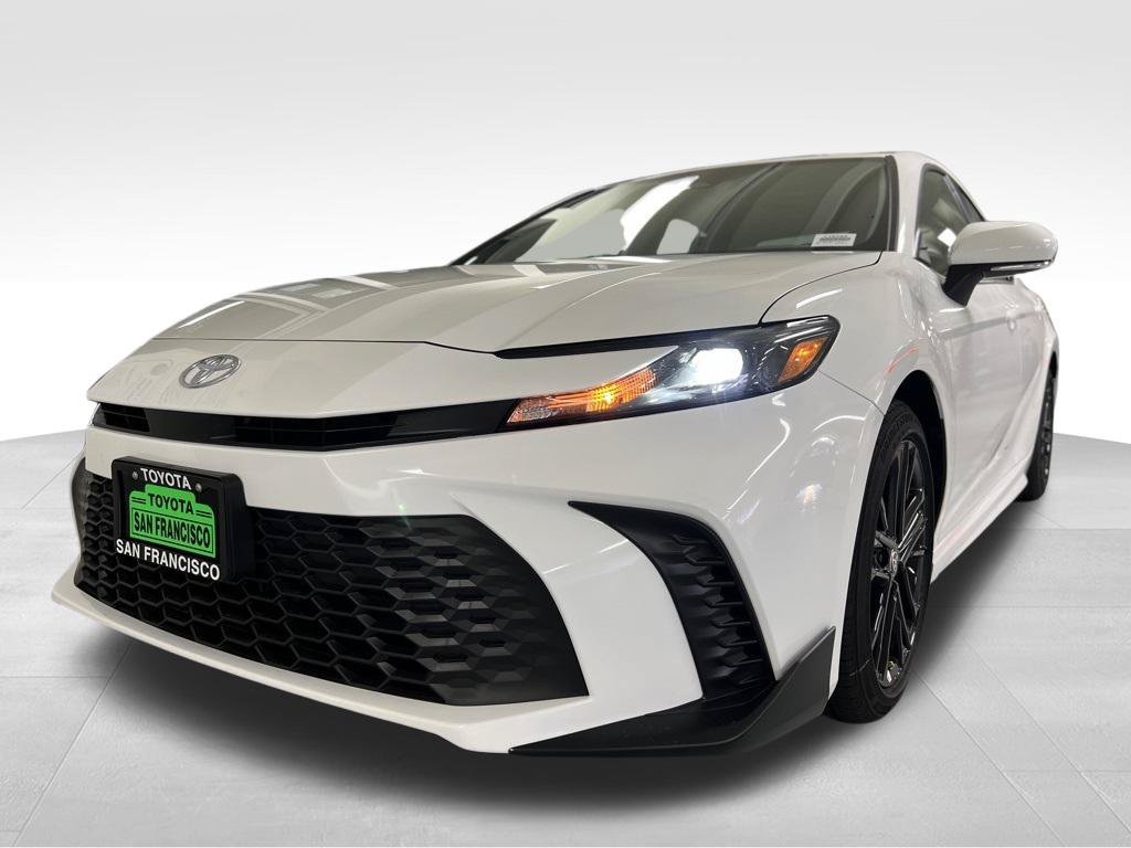 New 2026 Toyota Camry SE FWD image 6