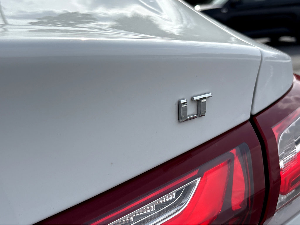 Used 2024 Chevrolet Malibu LT image 27