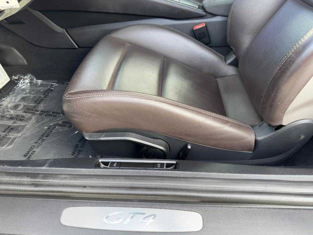 Used 2016 Porsche Cayman GT4 RWD image 21