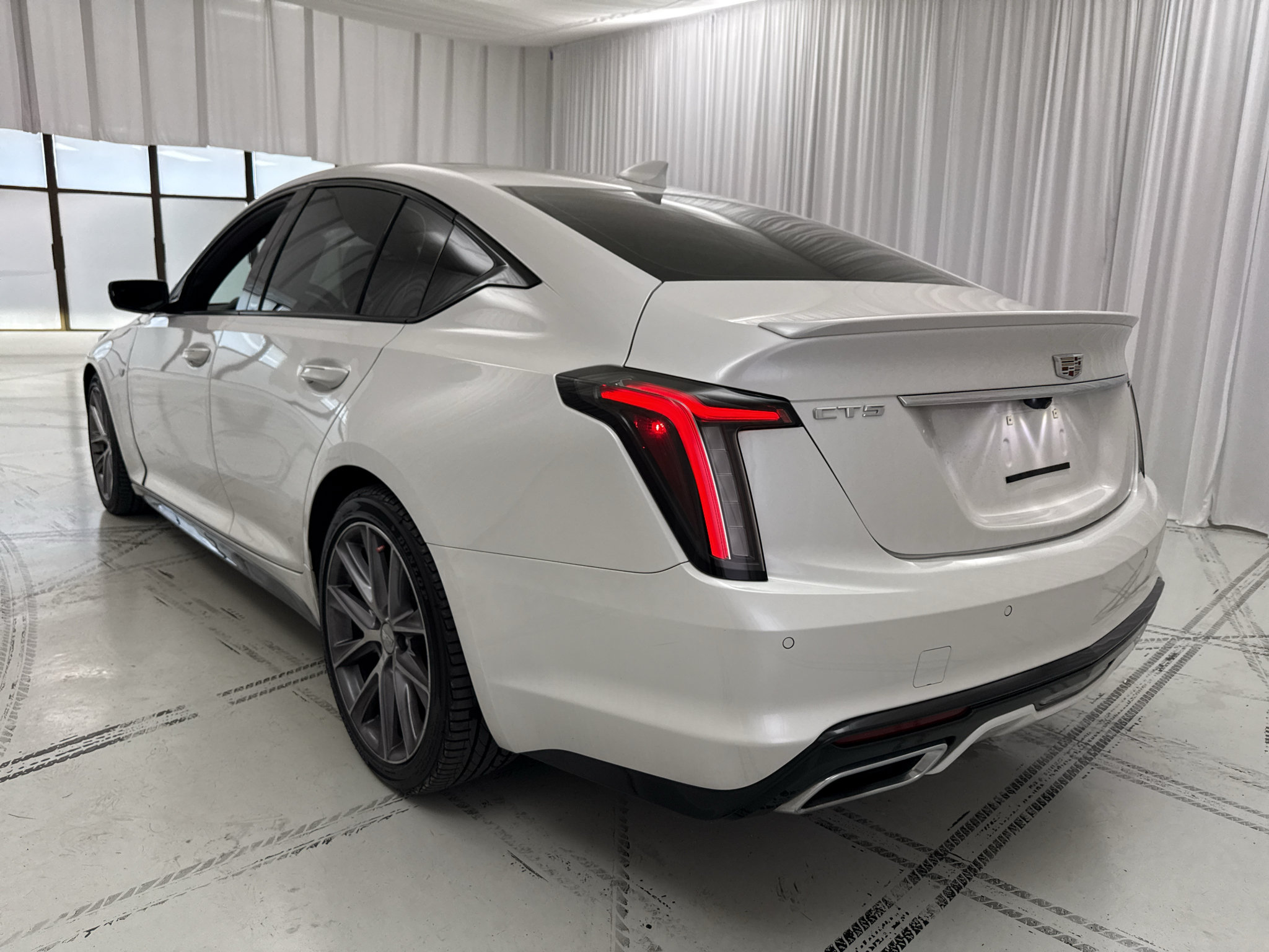 Used 2020 Cadillac CT5 Sport RWD image 5