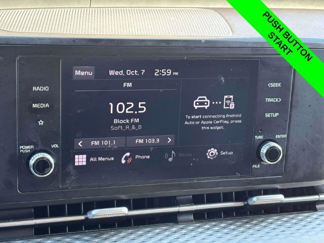 Used 2022 Kia Carnival LX FWD image 18